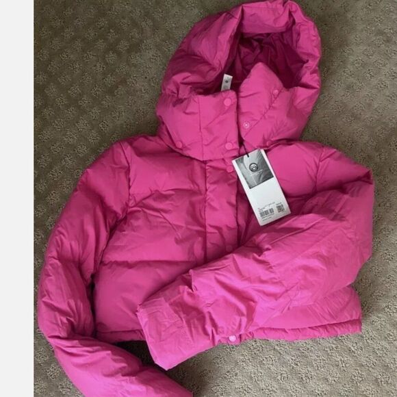 LULULEMON WUNDER Puff SUPER CROPPED JACKET SONIC PINK size 4 6 perfect NWT PERF - Picture 2 of 7
